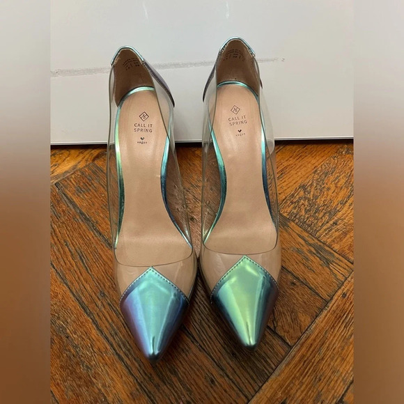 Call it spring heels - Picture 2 of 5